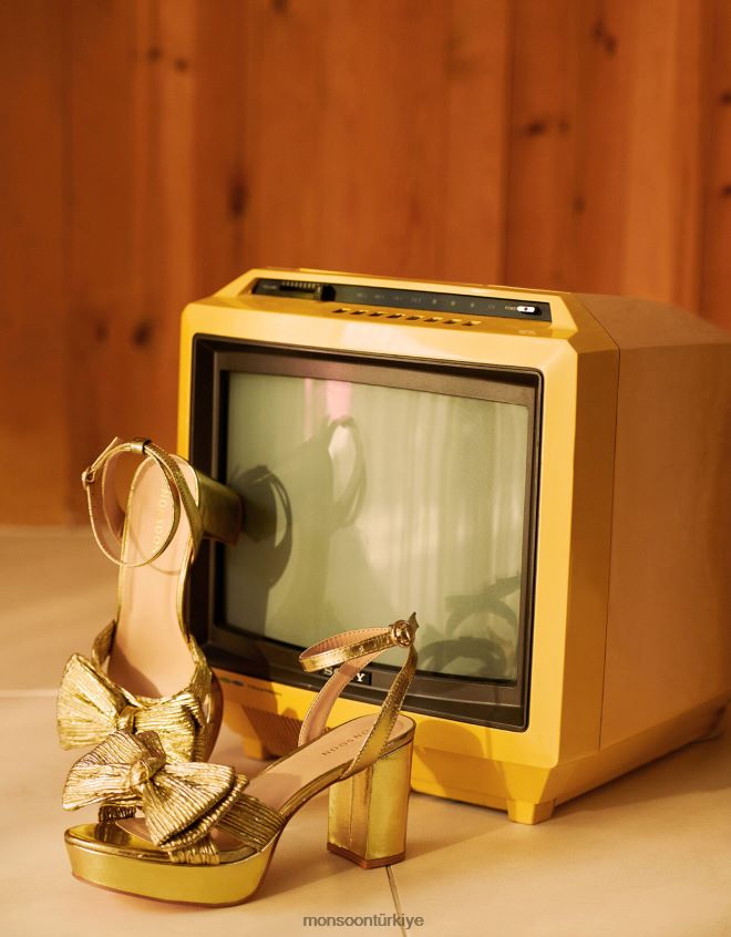 Monsoon kadınlar metalik fiyonklu platform topuklu ayakkabılar JH86BT1461 ayakkabı altın