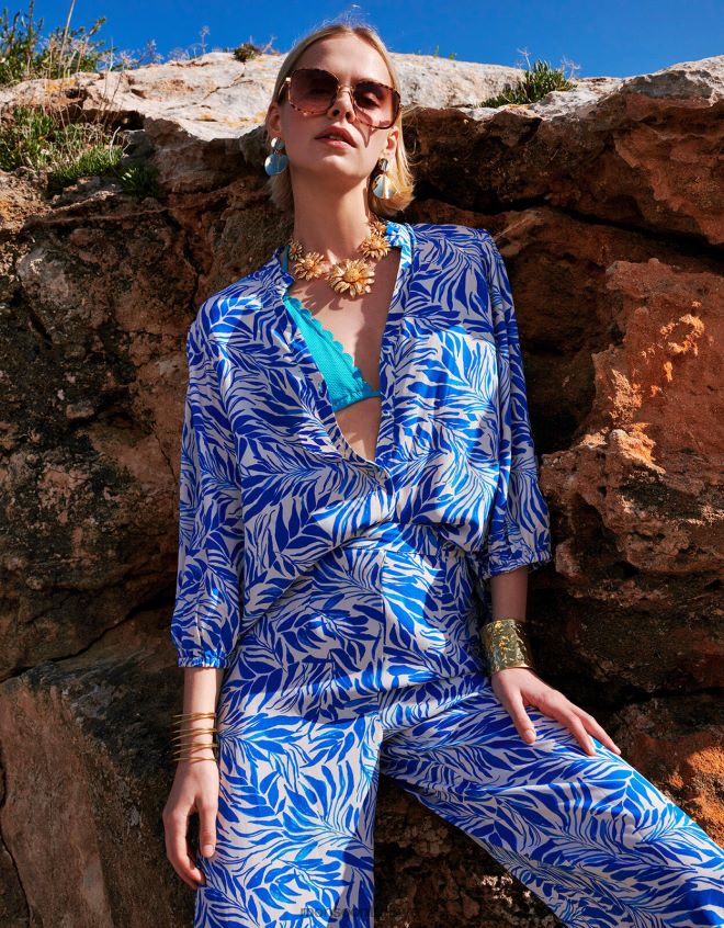 Monsoon kadınlar Sürdürülebilir viskondan floransa yaprak desenli bluz JH86BT304 Giyim mavi